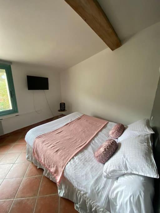 Gite A La Ferme Avec Jacuzzi Et Sauna Villefloure Dış mekan fotoğraf